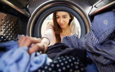Common Mistakes to Avoid When Washing and Drying Screenprinted and Embroidered Items